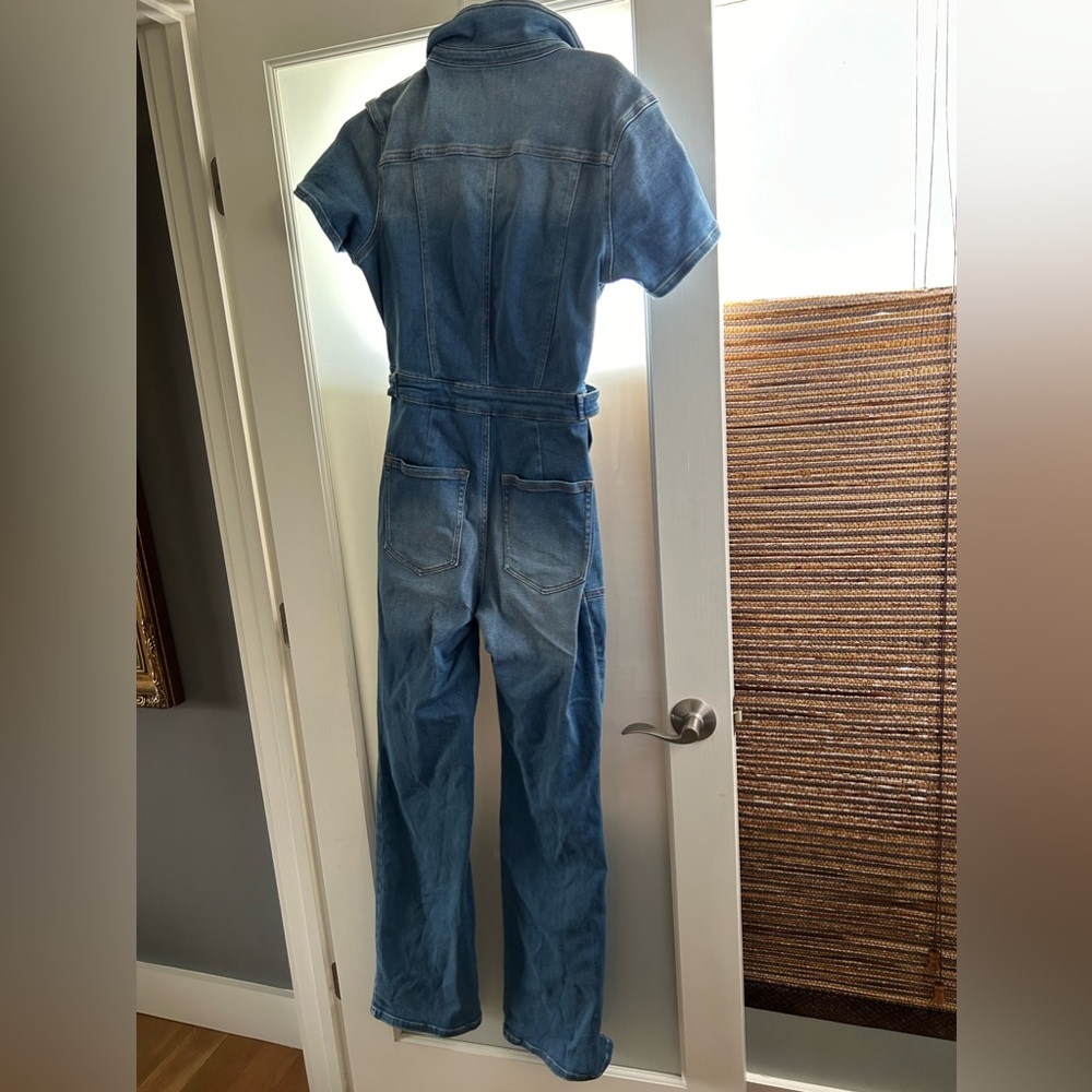 Good American flared denim jumpsuit. Size “4” in Good American, like a Large.
